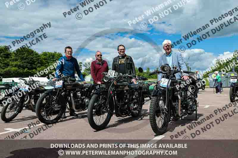 Vintage motorcycle club;eventdigitalimages;no limits trackdays;peter wileman photography;vintage motocycles;vmcc banbury run photographs